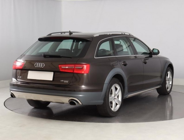Audi A6 Allroad  3.0 TDI 