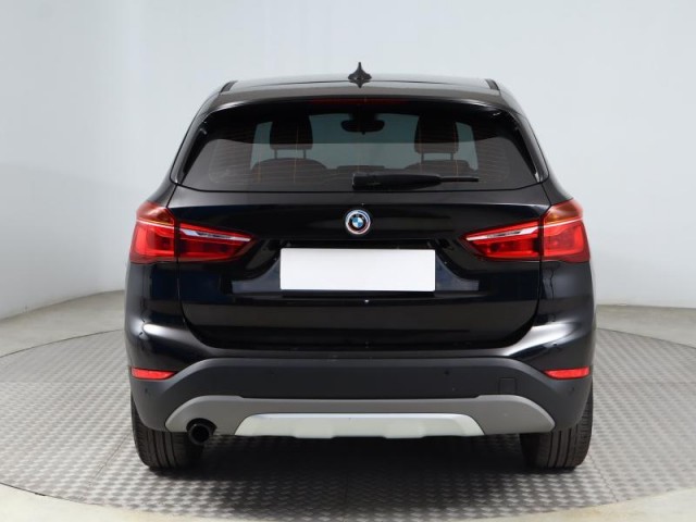 BMW X1  sDrive18d 