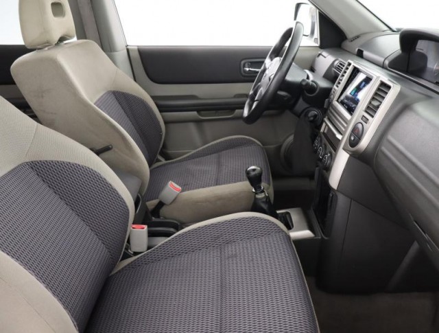 Nissan X-Trail  2.2 dCi 