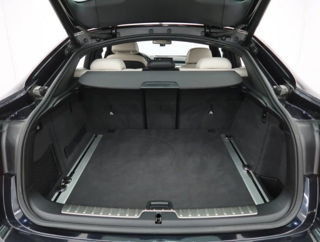 BMW X6  xDrive40d M Paket