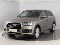 Audi Q7  3.0 TDI 