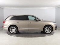 Audi Q7  3.0 TDI 