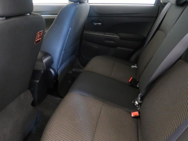 Mitsubishi ASX  1.6 MIVEC 