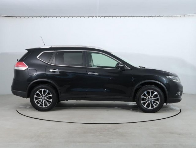 Nissan X-Trail  1.6 DIG-T 