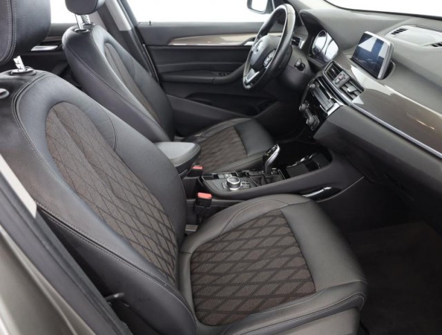 BMW X1  sDrive18d 