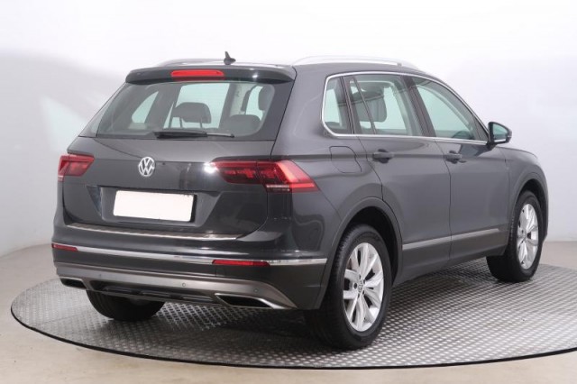 Volkswagen Tiguan  2.0 BiTDI Highline