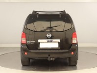 Nissan Pathfinder  2.5 dCi 