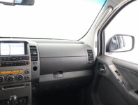 Nissan Pathfinder  2.5 dCi 