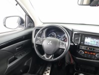 Mitsubishi Outlander  2.0 Intense