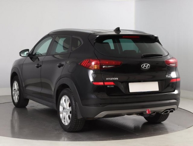 Hyundai Tucson  1.6 CRDi Trikolor