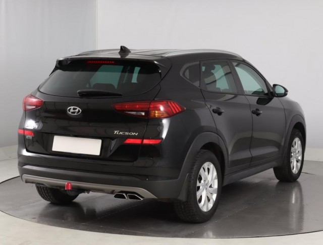 Hyundai Tucson  1.6 CRDi Trikolor