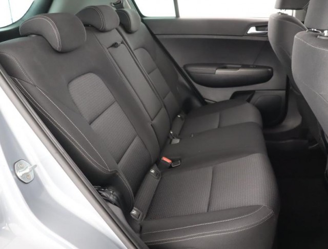 Kia Sportage  1.6 CRDi 