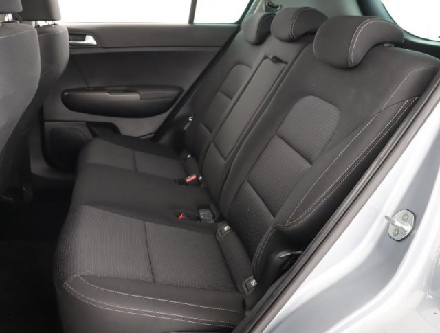 Kia Sportage  1.6 CRDi 