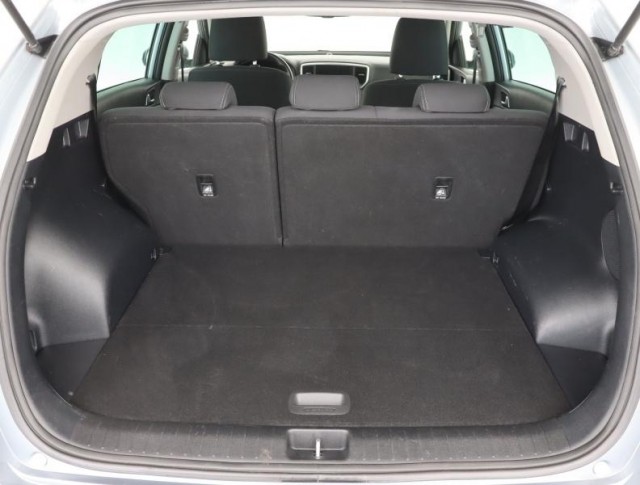 Kia Sportage  1.6 CRDi 