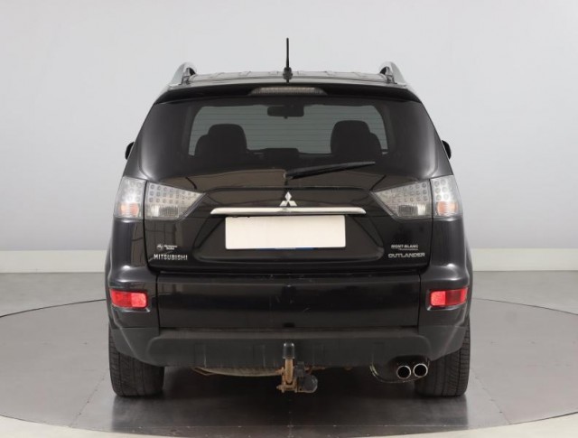 Mitsubishi Outlander  2.2 DI-D 