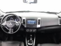 Mitsubishi Outlander  2.2 DI-D 