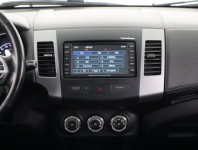 Mitsubishi Outlander  2.2 DI-D 