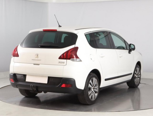 Peugeot 3008  1.6 VTi 