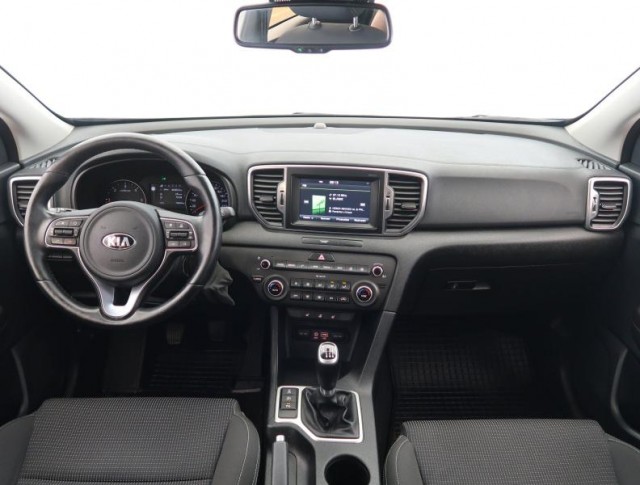 Kia Sportage  2.0 CRDi 