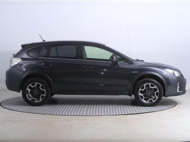 Subaru XV  2.0i 