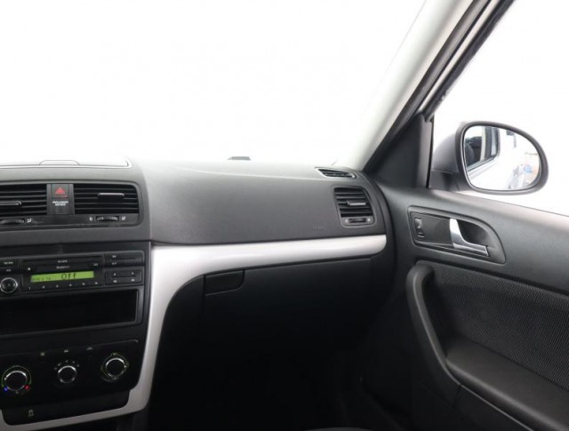 Škoda Yeti  1.2 TSI Ambition