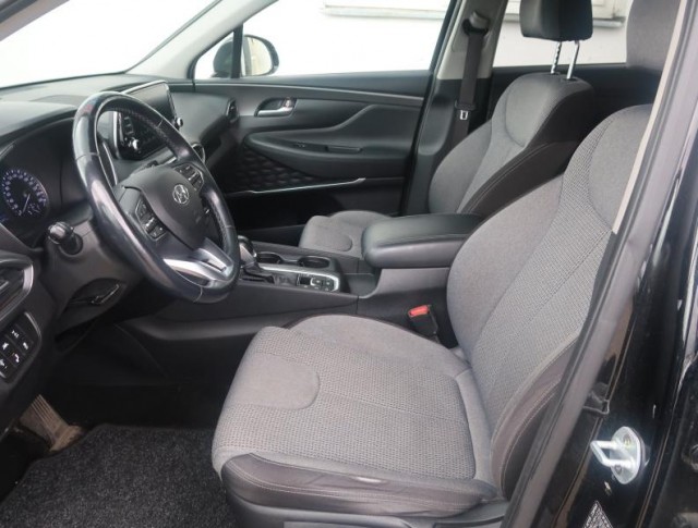 Hyundai Santa Fe  2.0 CRDi 