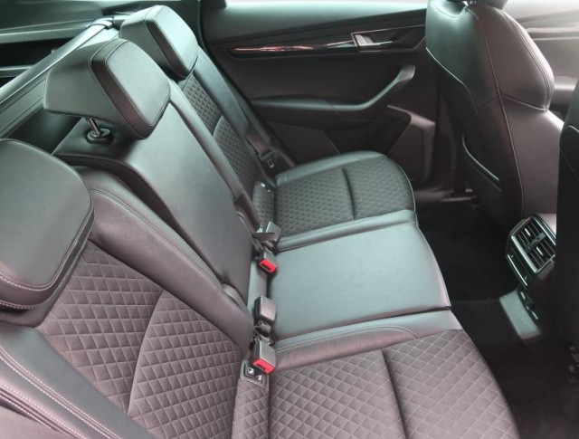 Škoda Karoq  1.5 TSI 