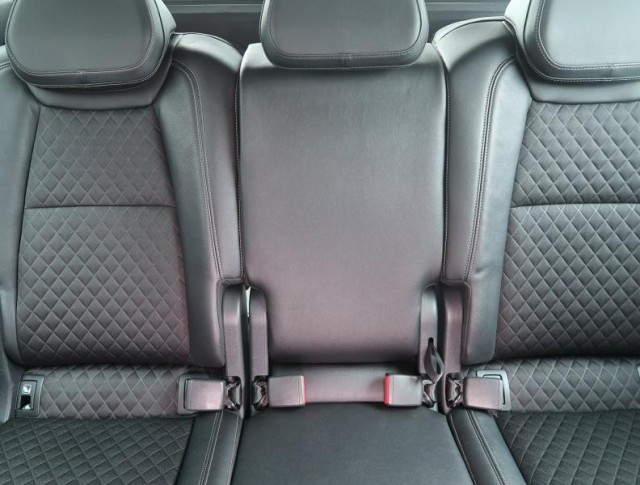 Škoda Karoq  1.5 TSI 