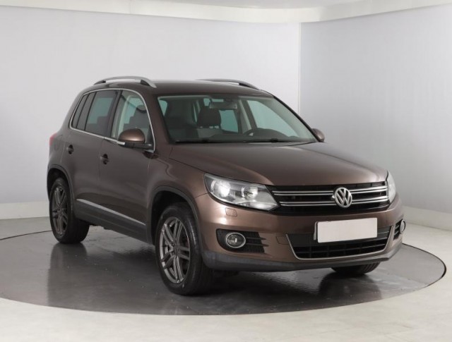 Volkswagen Tiguan  2.0 TDI 