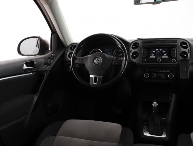 Volkswagen Tiguan  2.0 TDI 