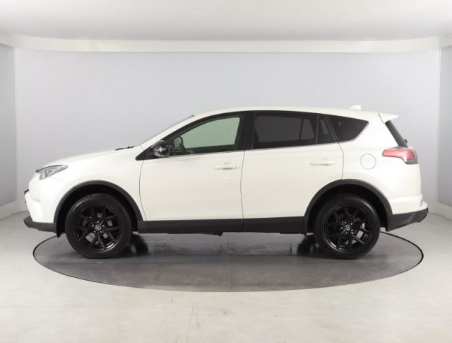 Toyota RAV 4  2.0 VVT-i 