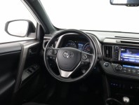 Toyota RAV 4  2.0 VVT-i 