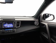 Toyota RAV 4  2.0 VVT-i 