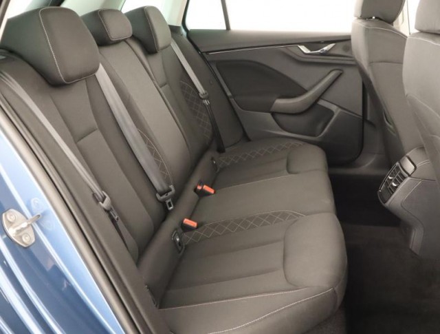 Škoda Kamiq  1.0 TSI Ambition