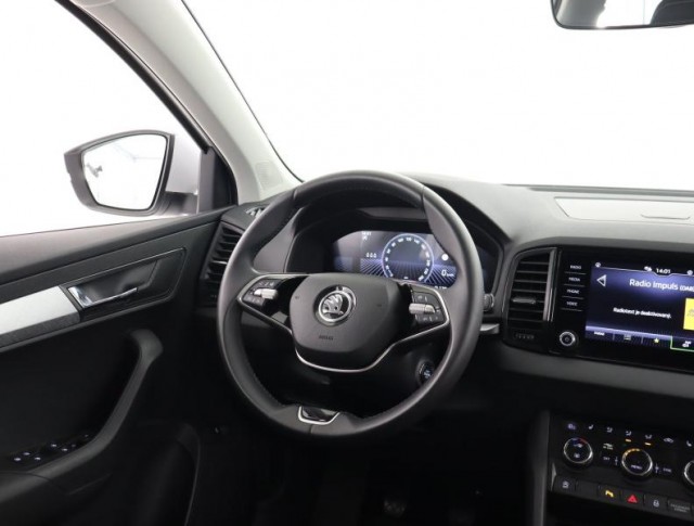 Škoda Karoq  1.5 TSI Fresh