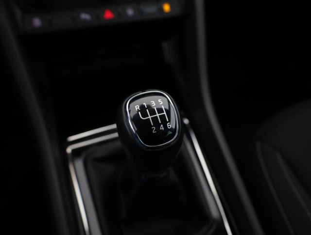 Škoda Karoq  1.5 TSI Fresh