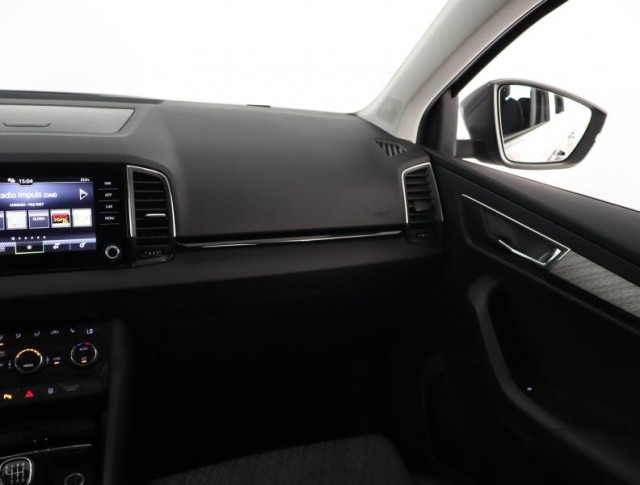 Škoda Karoq  1.5 TSI Style