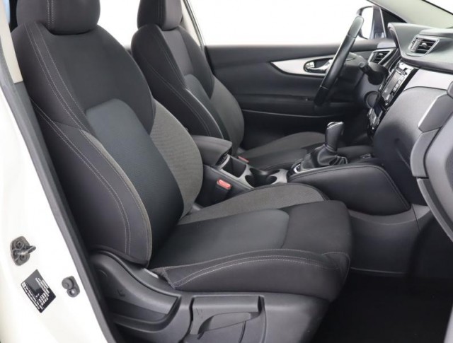 Nissan Qashqai  1.6 dCi 