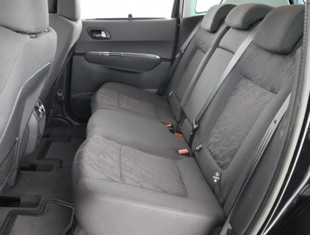 Peugeot 3008  1.6 HDi 