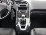Peugeot 5008  1.6 HDi Allure