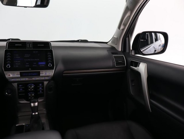 Toyota Land Cruiser  2.8 D-4D Premium