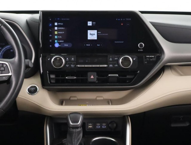 Toyota Highlander  2.5 Hybrid 