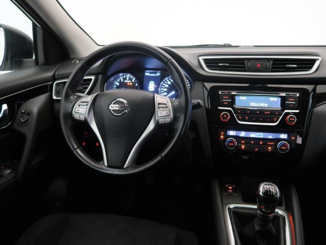 Nissan Qashqai  1.2 DIG-T 