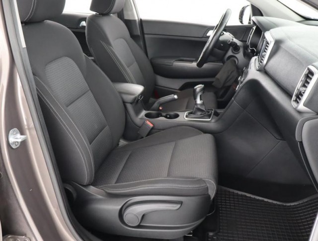 Kia Sportage  1.6 GDI 