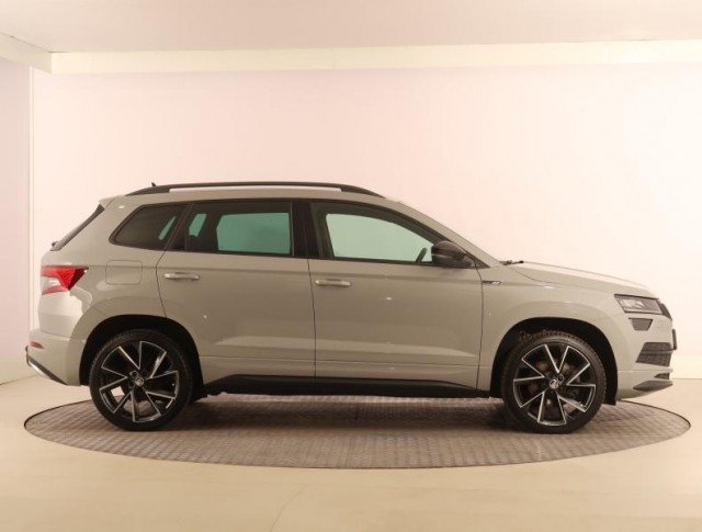 Škoda Karoq  1.5 TSI Sportline