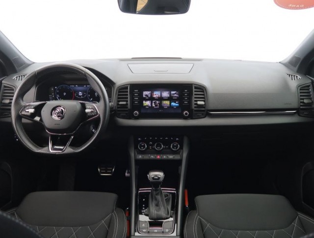 Škoda Karoq  1.5 TSI Sportline