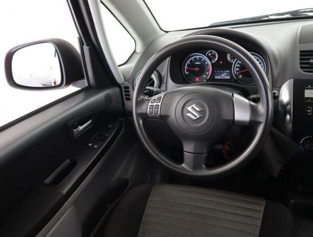 Suzuki SX4  1.6 VVT 