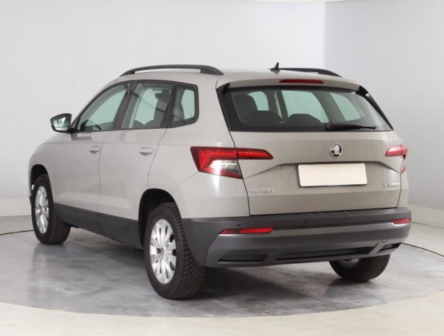 Škoda Karoq  1.0 TSI Ambition Plus