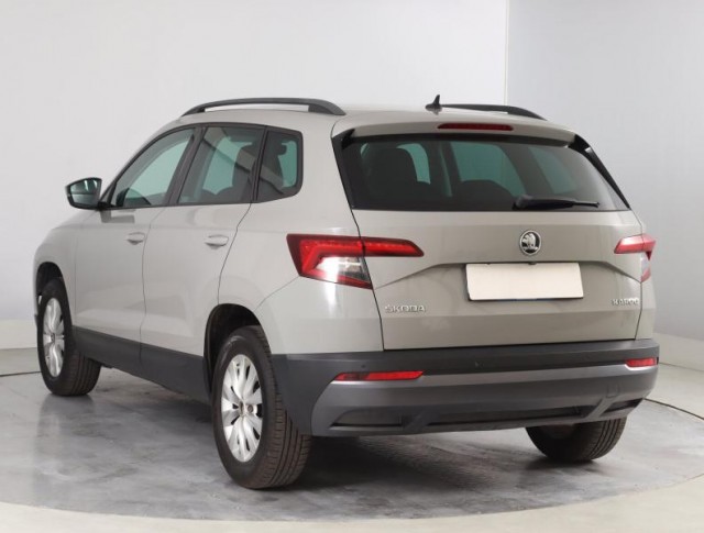 Škoda Karoq  1.0 TSI Style