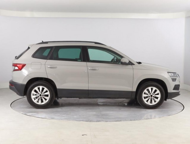 Škoda Karoq  1.0 TSI Style